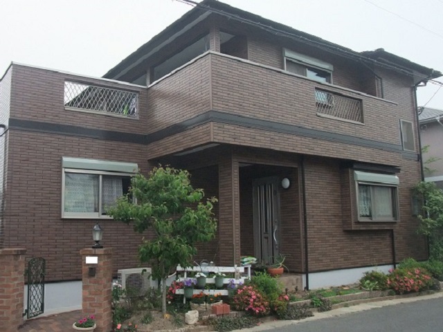      ▽小郡市三沢　　Ｈ様邸　　　〈屋根・外壁塗装工事〉