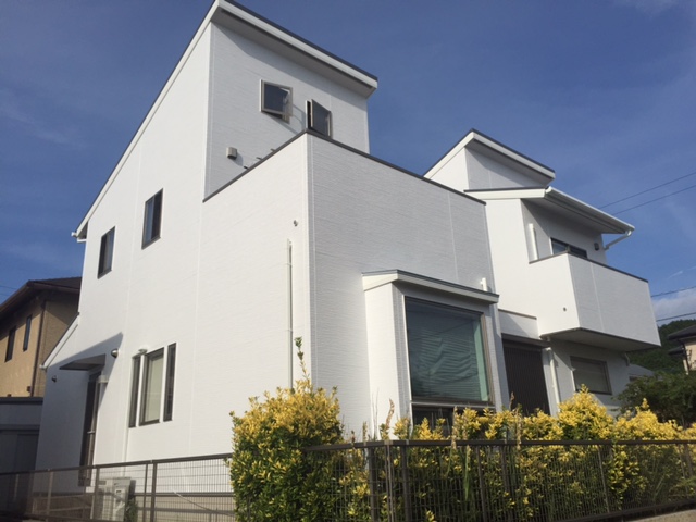      ▽福岡市東区香椎台　　Ｙ様邸　　　〈屋根・外壁塗装工事〉